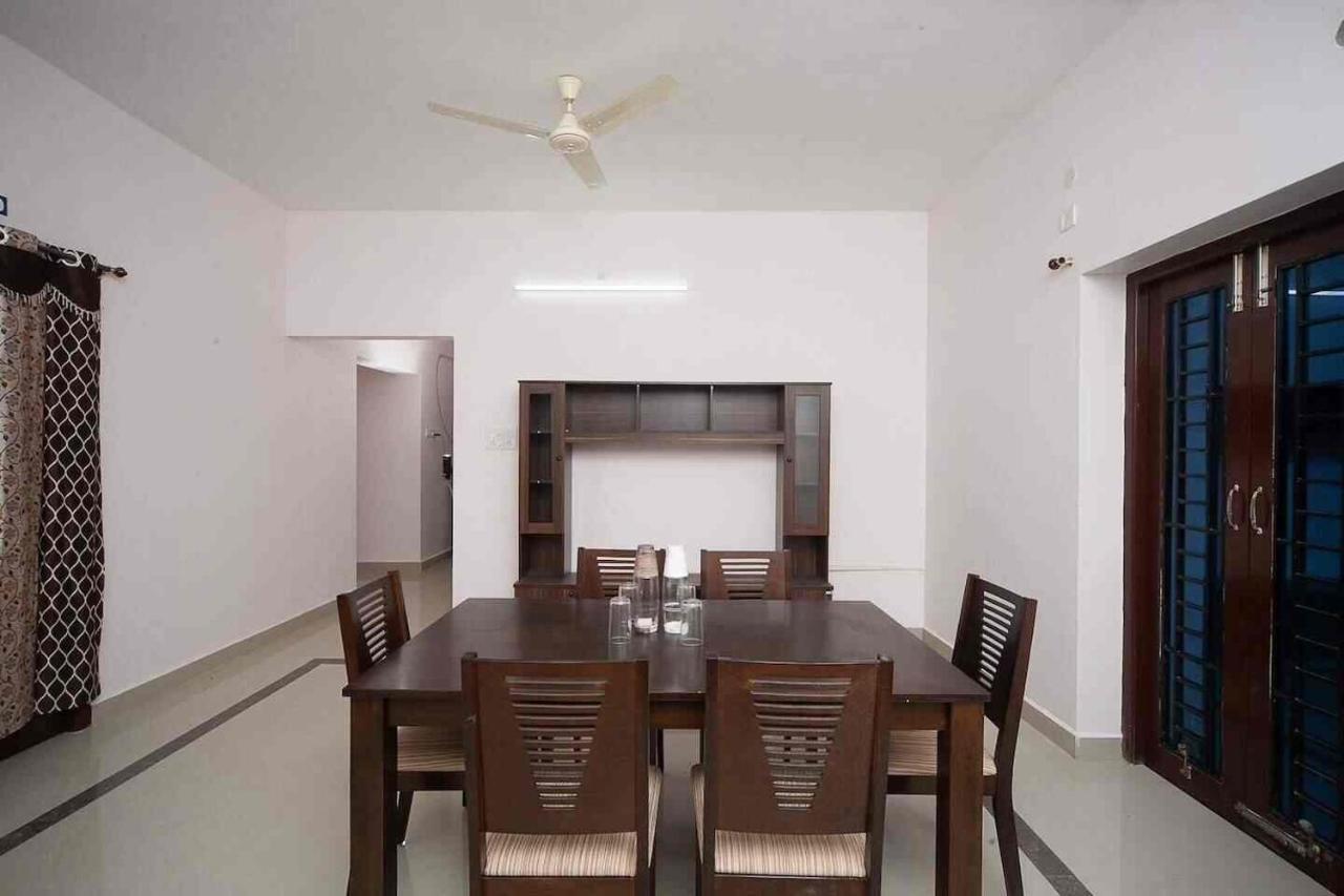 Kiruba Castle Hotel Chennai Ngoại thất bức ảnh
