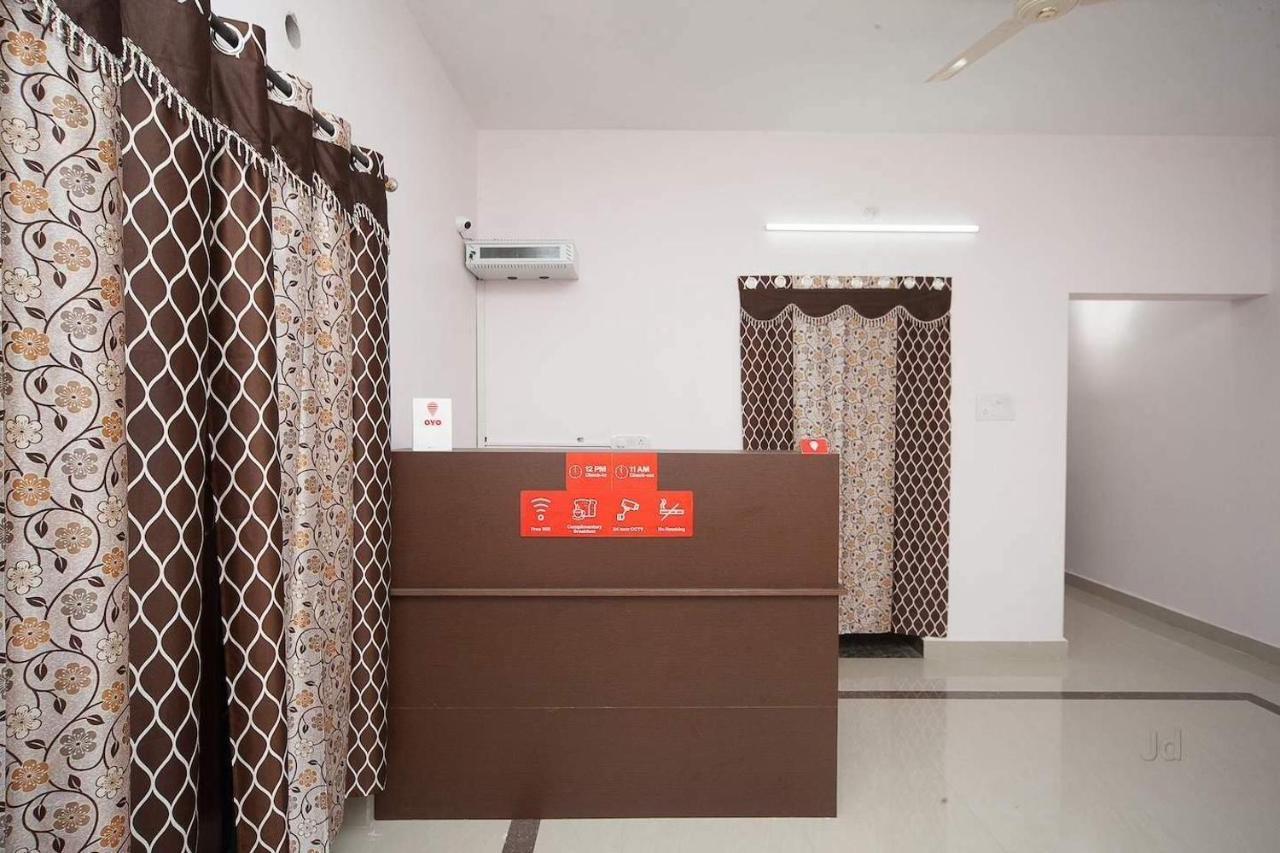 Kiruba Castle Hotel Chennai Ngoại thất bức ảnh